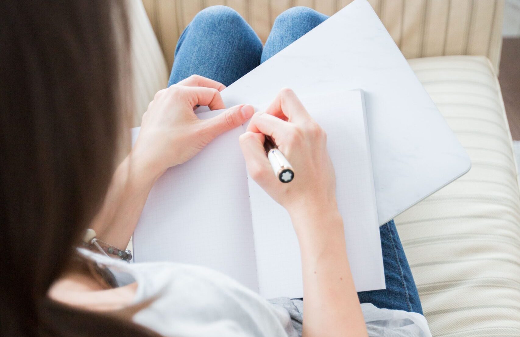 Professional Writing is a must on Melbourne Resumes and Cover Letter Services